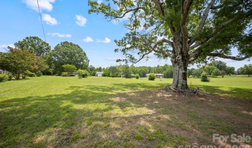 Photo #3 of 3512 Mount Pleasant, Concord, NC