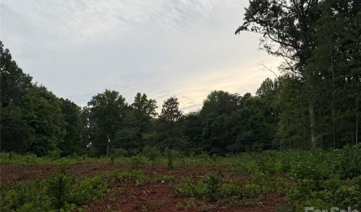 Photo #15 of 8251 Addison, Harrisburg, NC