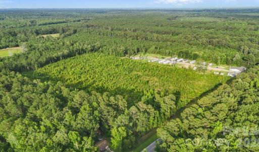 Photo #3 of 5472 Bluff, Columbia, SC