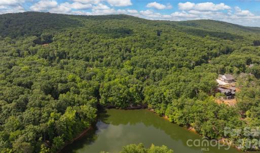 Photo #10 of 1006 Rocky Cove, Denton, NC