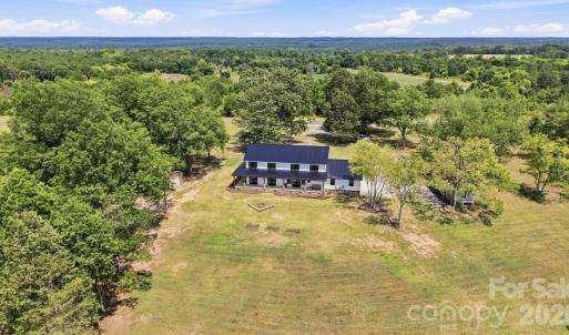 Photo #11 of 1726 Old Cheraw, Rockingham, NC