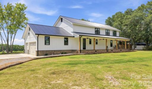 Photo #3 of 1726 Old Cheraw, Rockingham, NC