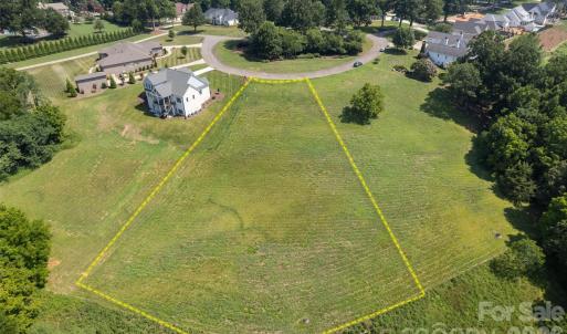Photo #2 of 3949 Valley View, Clemmons, NC