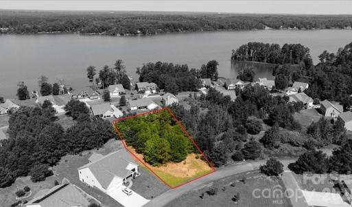 Photo #5 of 11222 Island View, Lancaster, SC