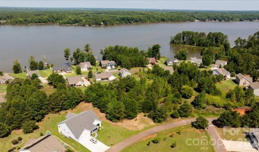 Photo #4 of 11222 Island View, Lancaster, SC