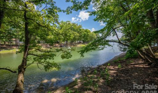 Photo #20 of 3920 Concord, York, SC