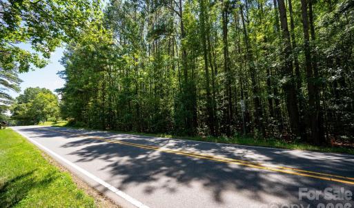 Photo #2 of 2804 Forest Lawn, Weddington, NC