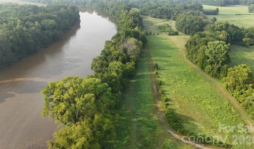 Photo #11 of 1111 Riverlane, Catawba, SC