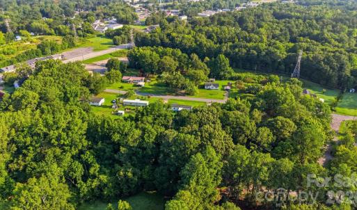 Photo #5 of 101 Maxwell, Clover, SC