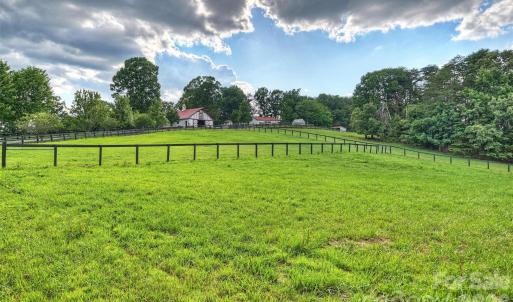 Photo #33 of 172 Tuckertown, New London, NC