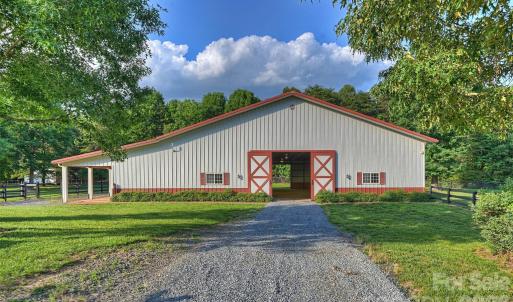 Photo #24 of 172 & 186 Tuckertown, New London, NC