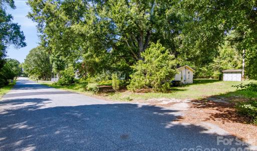 Photo #21 of 1407, 1403 Tucker, Monroe, NC