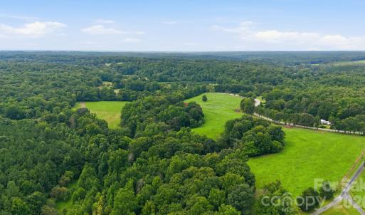 Photo #3 of 4650 Forest View, Blacksburg, SC