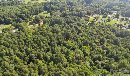 Photo #13 of 10505 Earnhardt Lake, Davidson, NC