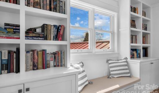 Photo #17 of 1260 Beaver Island Trail, Walnut Cove, NC