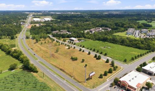 Photo #4 of 3420 Jacobs Crossing, Concord, NC