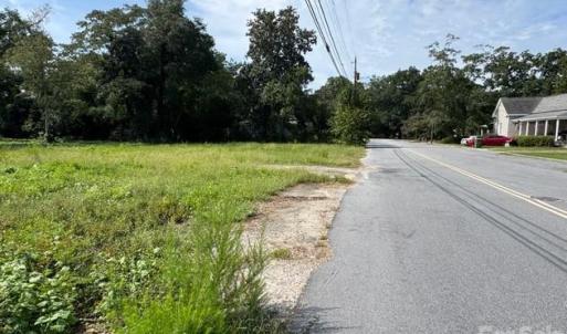 Photo #11 of 121 Dennis, Bishopville, SC