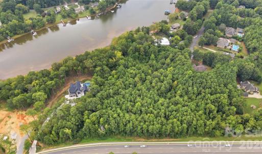 Photo #4 of 4501 Water Oak, Clover, SC