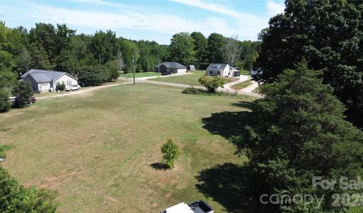 Photo #27 of 1466 King, York, SC