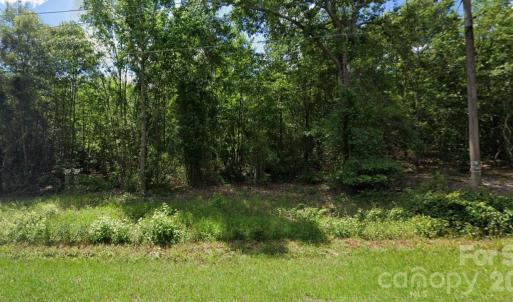 Photo #1 of 4079 Jefferson Davis, Bethune, SC
