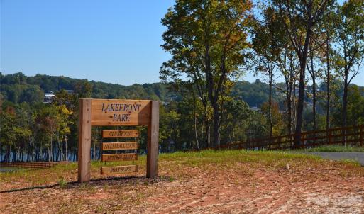 Photo #23 of 31 Reserve, New London, NC