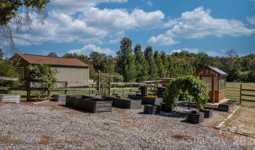 Photo #18 of 1190 Hinsdale, Mt Ulla, NC