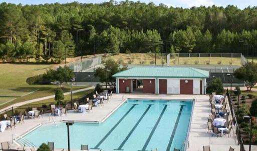 SLV outdoor swimming pool