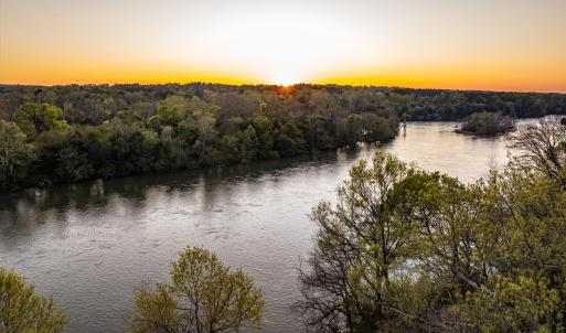 088-DJI_20240319193309_0300_D_M3PC-HDR