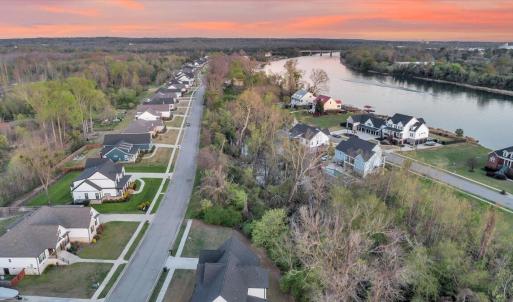 08-628 Rivernorth Dr, 100ft View, Drone-