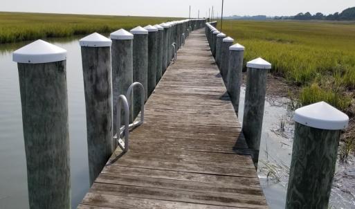 Community Dock