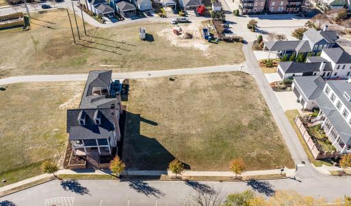 1-DJI_20251211113340_0049_D-HDR