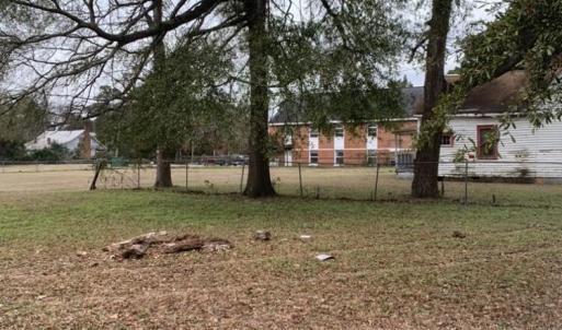 2C476989-6918-43ED-9A39-4D1AB7C191FF