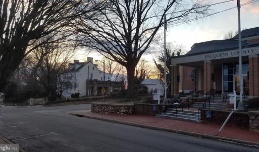 Photo #8 of 50 CULPEPER ST, WARRENTON, VA 0.8 acres