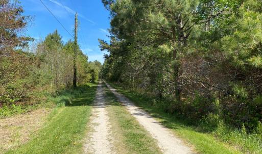 private road to Backcreek Rd