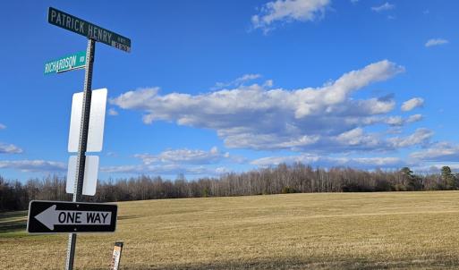 Photo #6 of 360 PATRICK HENRY HYWY, Amelia Court House, VA 27.8 acres