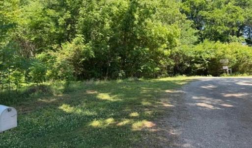Photo #3 of 2878 Kentucky Ave, Phenix, VA 1.0 acres