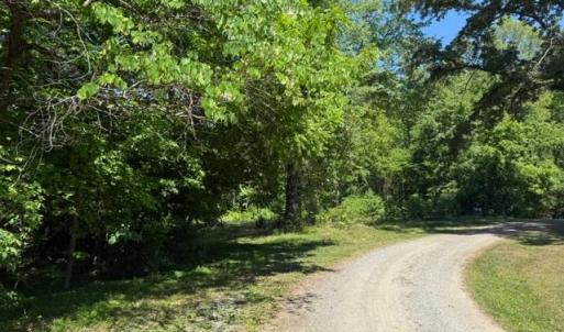 Photo #8 of 2878 Kentucky Ave, Phenix, VA 1.0 acres