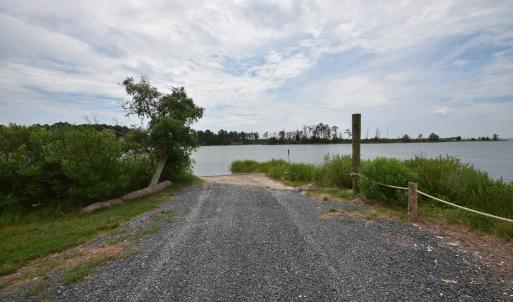 Public boat ramp