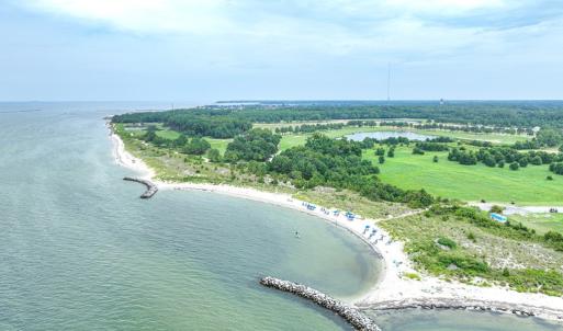 Bay-Creek Beach