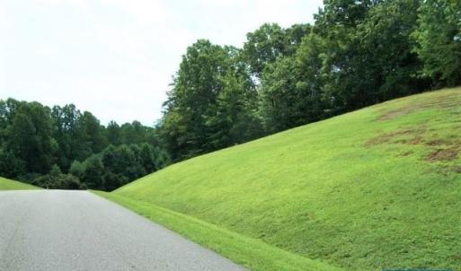 Photo #3 of Lot 44 FOXWOOD DR, BARBOURSVILLE, VA 2.0 acres