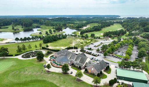 Members Golf Clubhouse