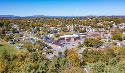 Photo #8 of 603 CALVERT ST, STAUNTON, VA 4.2 acres