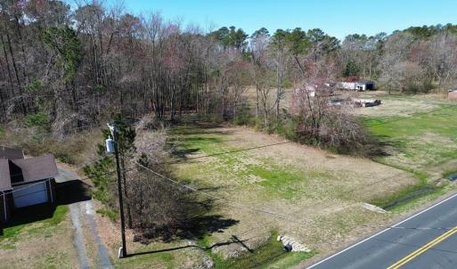 Photo #8 of 32128 CHINCOTEAGUE RD, NEW CHURCH, VA 0.7 acres