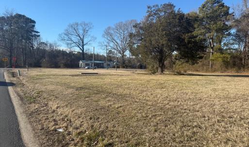 Photo #2 of 28055 GROTON TOWN ROAD, HALLWOOD, VA 1.0 acres