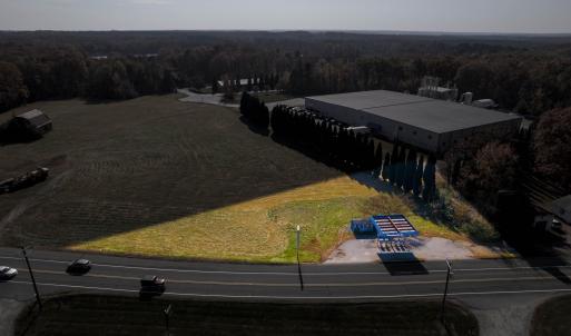 Photo #2 of 4227 DAVIS HWY, LOUISA, VA 0.5 acres