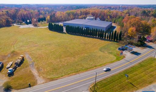 Photo #11 of 4227 DAVIS HWY, LOUISA, VA 0.5 acres