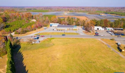 Photo #8 of 4227 DAVIS HWY, LOUISA, VA 0.5 acres