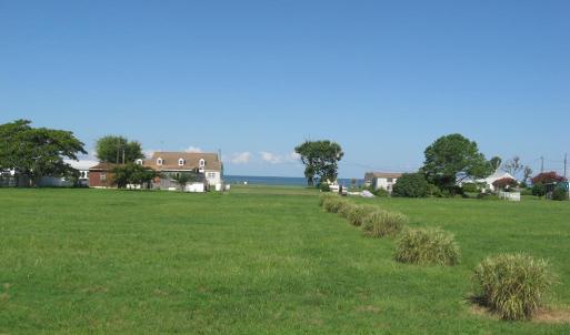 Community beach right of way