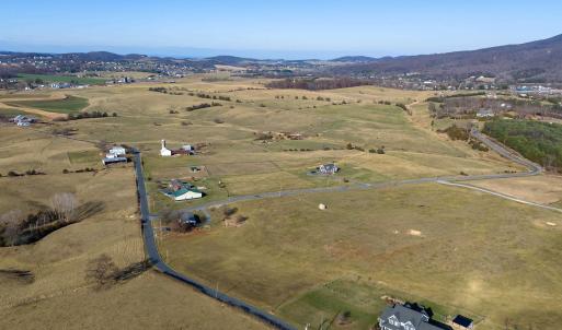 Photo #16 of 6165 OAK SHADE RD, PENN LAIRD, VA 2.6 acres