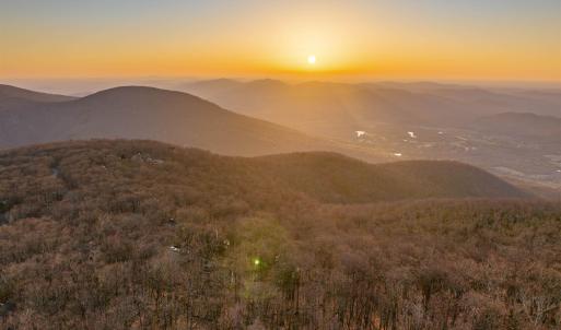Photo #8 of BLACKROCK CIR, WINTERGREEN RESORT, VA 0.4 acres